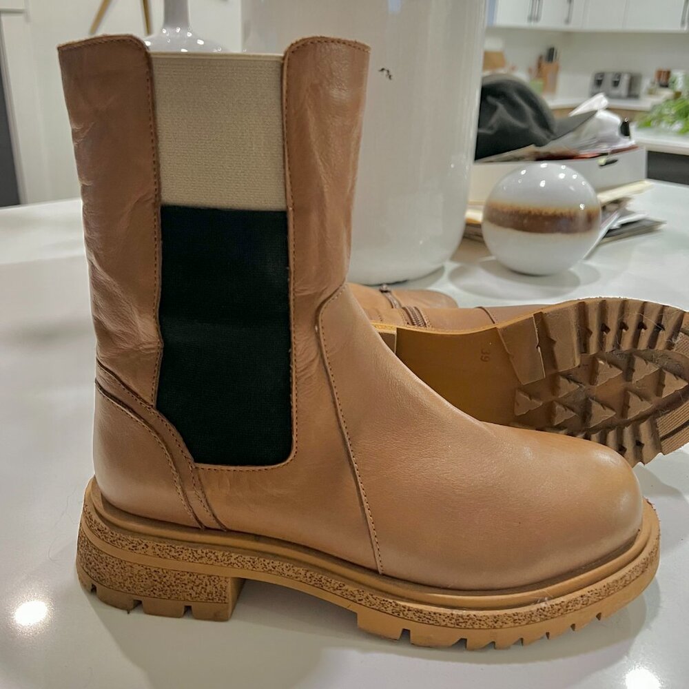 Bueno Jennyfer Cognac Boot - Picture 7 of 10